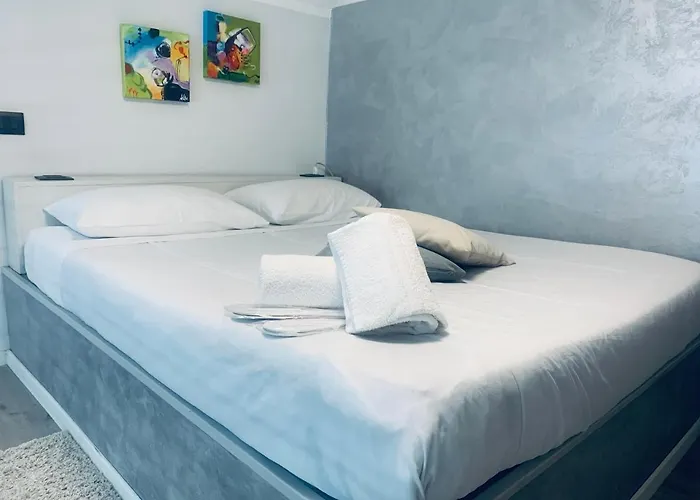 Loft Latticino Apartament *